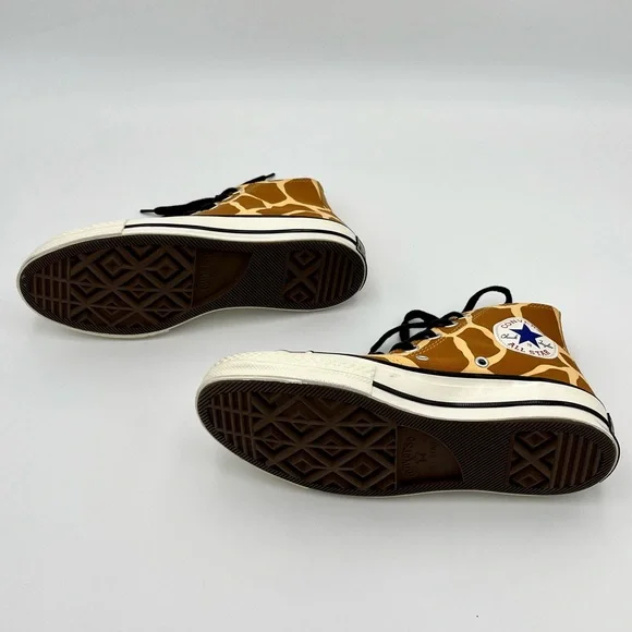 Converse All Star Giraffe Print High-Top Sneakers - Picture 3 of 9